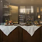 Hotel Ht6 4*