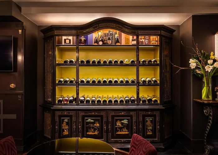 Ht6 מלון רומא